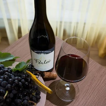Casa Castella - Langhe (adults Only) 디아노 달바