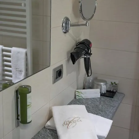 Casa Castella - Adults Only - Langhe Farm stay Diano d'Alba