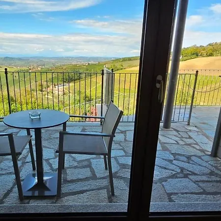 Agroturismo Casa Castella - Adults Only - Langhe *