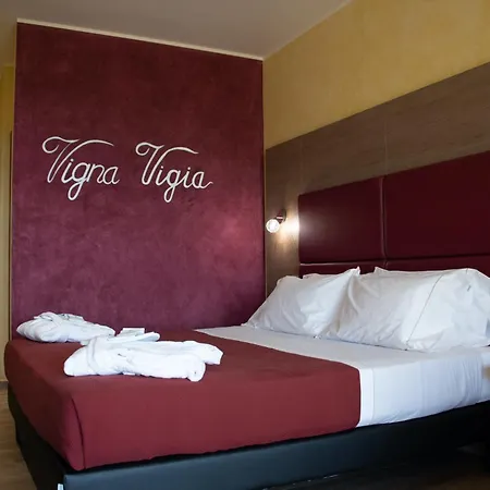Casa Castella - Adults Only - Langhe Farm stay Diano d'Alba