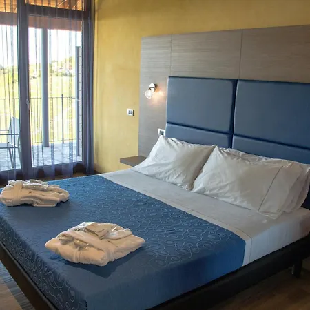 Agroturismo Casa Castella - Adults Only - Langhe Diano dʼAlba